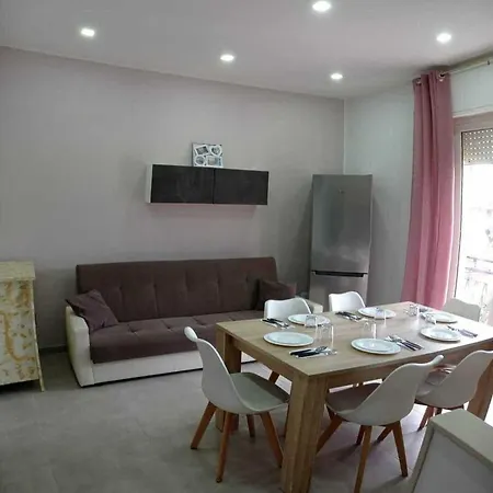 Via Treglia Apartment *