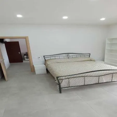 Apartment Via Treglia
