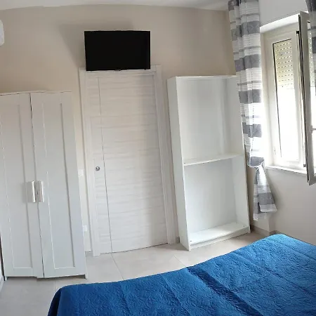 Via Treglia Apartment *